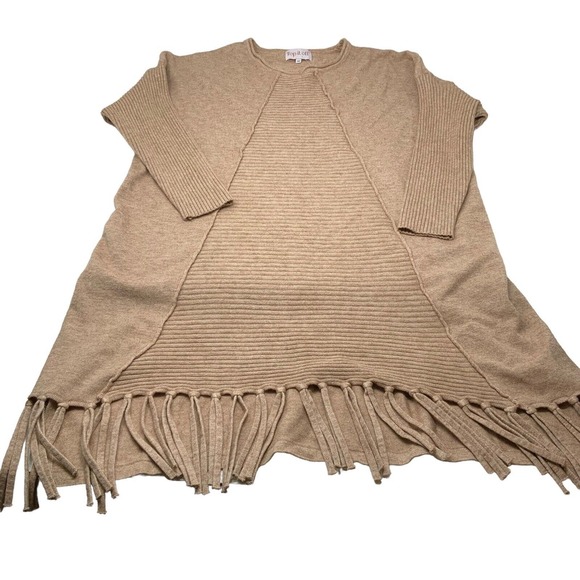 Top It Off Sweater Womens Size Small Medium Tan Pullover Fringe Tassels Soft - Picture 4 of 12